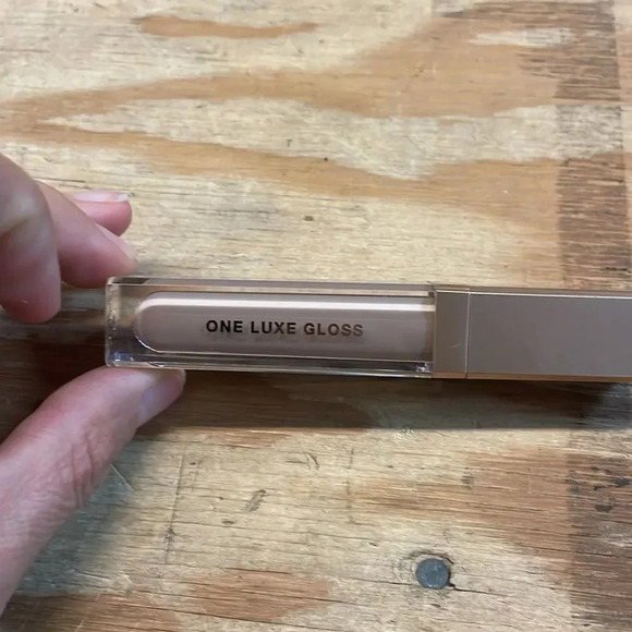 NWT Sara Happ the lip expert nude lip gloss - Picture 7 of 9